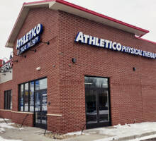 physical therapy lansing MI delta township