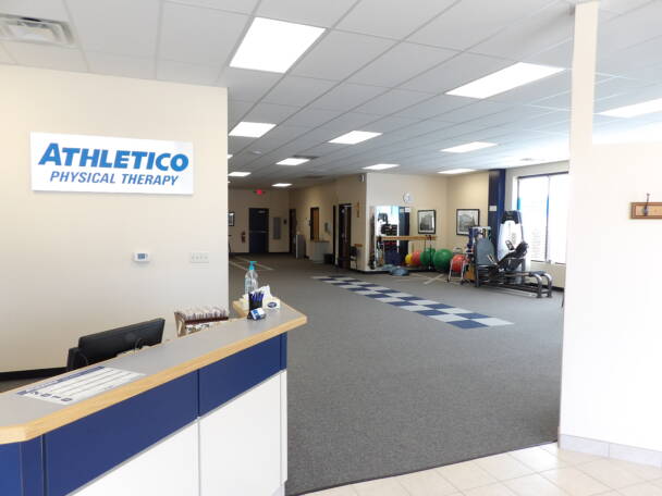 athletico physical therapists dundee