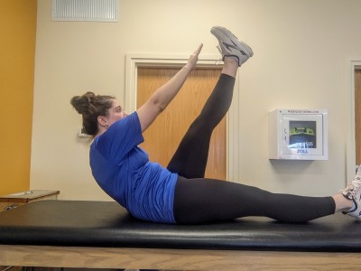 5 Exercises to Improve Core Strength for Cheer Stunting