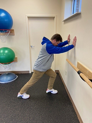 5 Stretches To Bring With You When You're On The Go