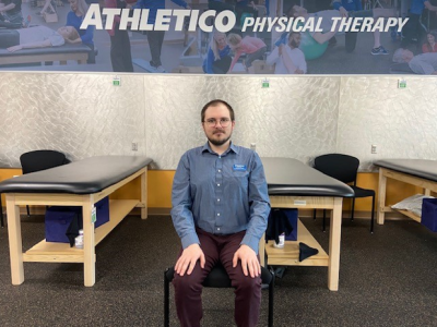 Posture Check: 4 Stretches to Try Throughout Your Workday Posture Check: 4 Stretches to Try Throughout Your Workday